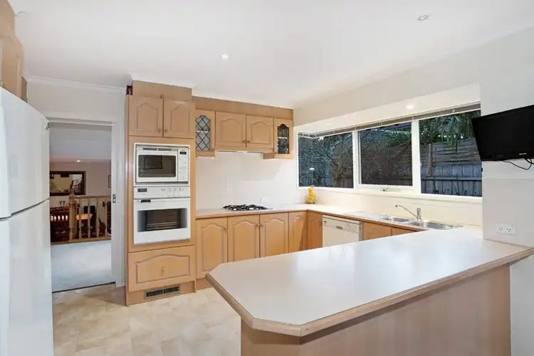 Sixth view of Homely house listing, 2 Sonia Street, Ringwood VIC 3134