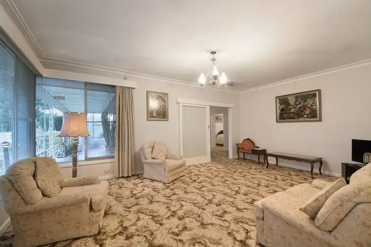 Second view of Homely house listing, 24 Seaview Avenue, Bentleigh VIC 3204