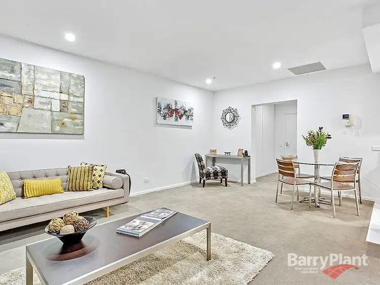 1405/82 Queens Road, Melbourne VIC 3004