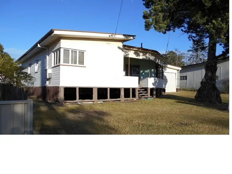 75 Flinders Street, Monto QLD 4630