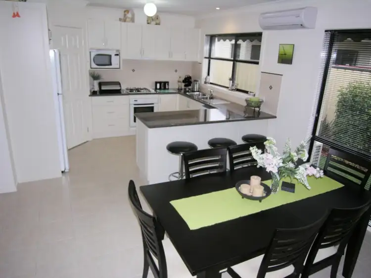 Second view of Homely unit listing, 4/10 Weir Street, Sale VIC 3850