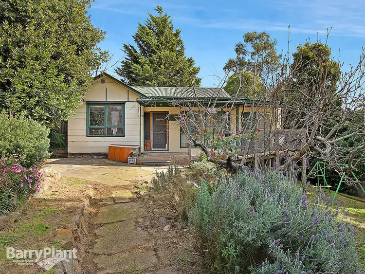 1 Mercia Avenue, The Basin VIC 3154