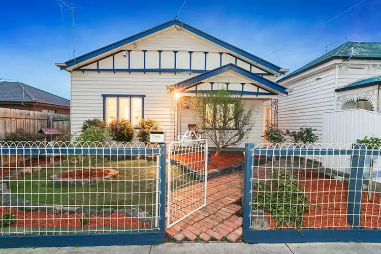 18 Henry Street, Seddon VIC 3011