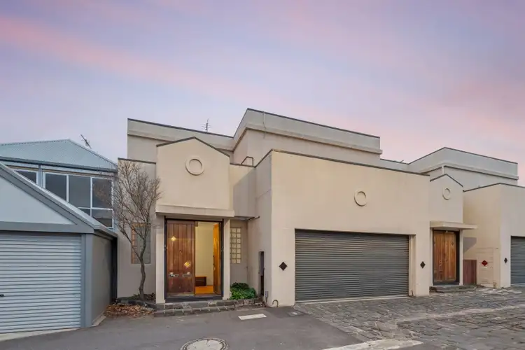 21 Shands Lane, North Melbourne VIC 3051