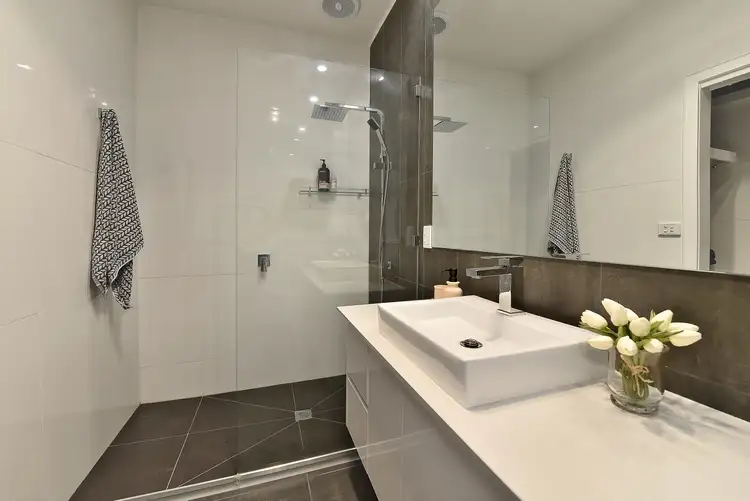 Sixth view of Homely townhouse listing, 2/40 View Street, Clayton VIC 3168