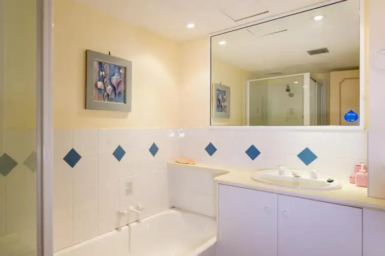 Seventh view of Homely unit listing, @/90 OLD BURLEIGH ROAD, Broadbeach QLD 4218