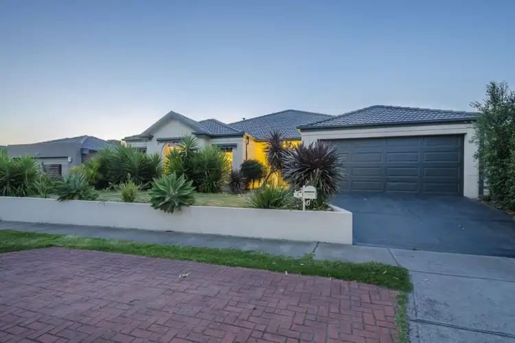 6 Ashburton Avenue, Wyndham Vale VIC 3024