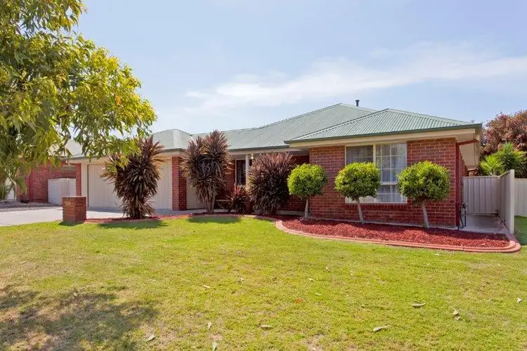 32 Daysdale Way, Thurgoona NSW 2640