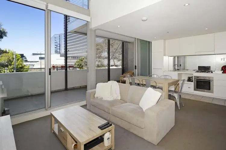 102/8 Mccrae Street, Docklands VIC 3008