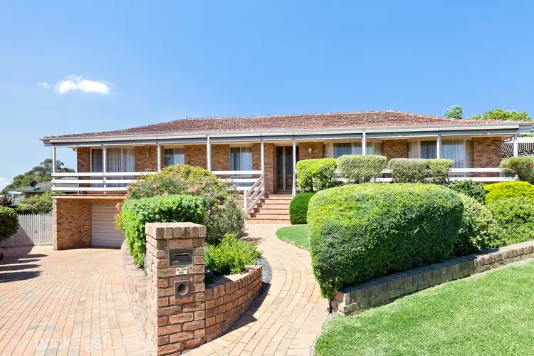 4 Sarah Place, Frankston South VIC 3199