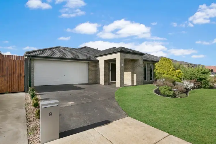 9 Greenvale Avenue, Wallan VIC 3756
