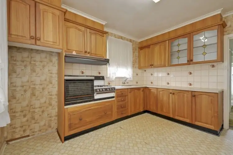 Second view of Homely house listing, 2 Graham Crescent, Traralgon VIC 3844