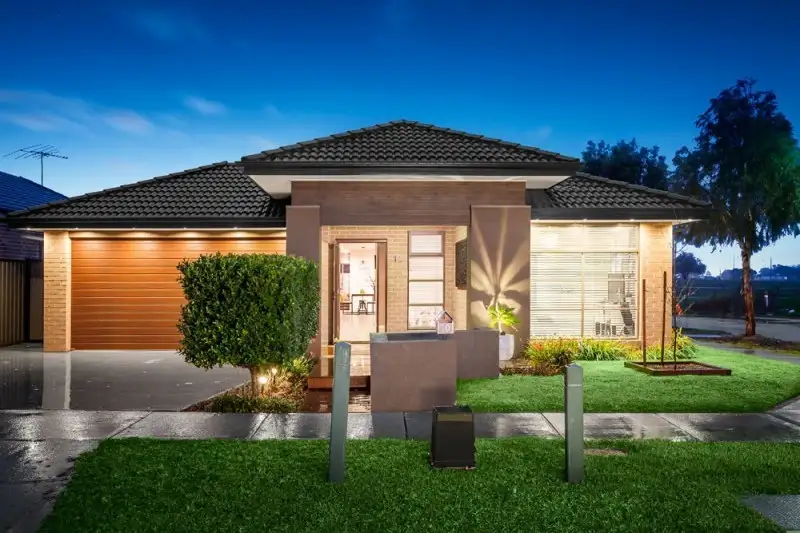 Main view of Homely house listing, 10 Ludeman Drive, Wollert VIC 3750