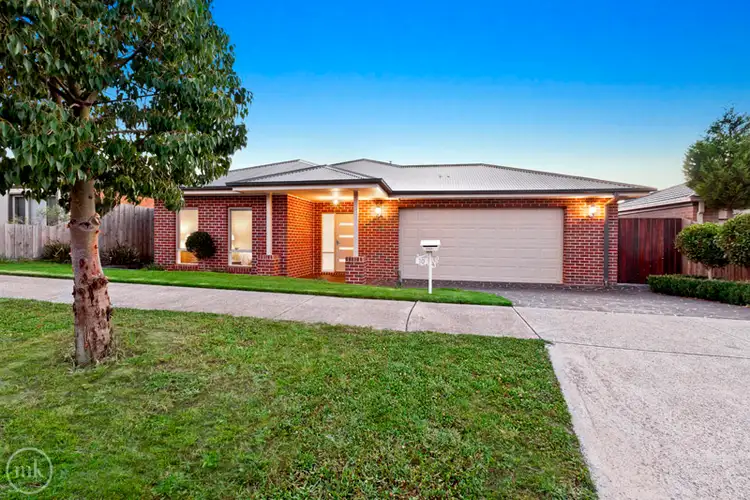 10 Autumn Grove, Mernda VIC 3754