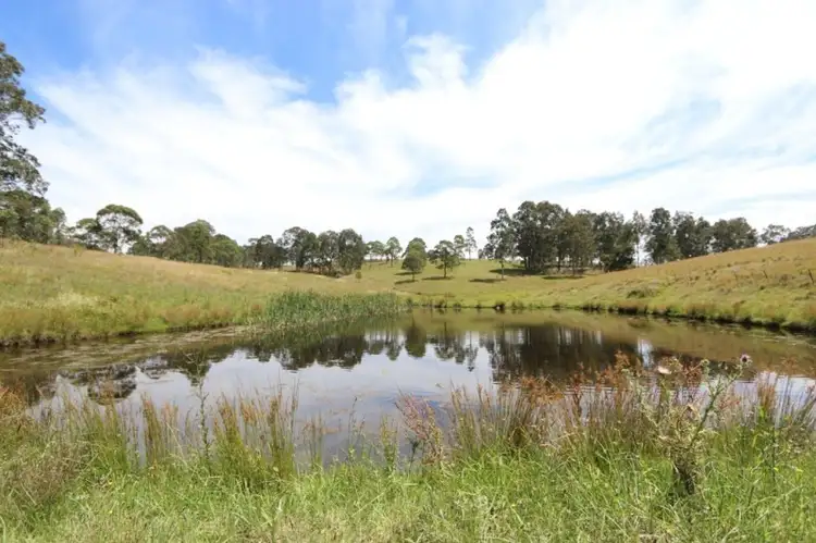 1517 Maitland Vale Road, Lambs Valley NSW 2335