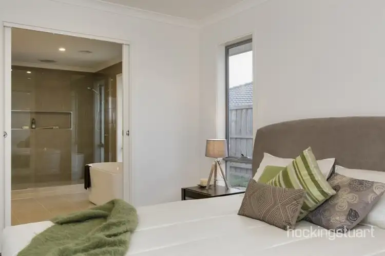 Fourth view of Homely house listing, 25 Alexandra Mews, Langwarrin VIC 3910