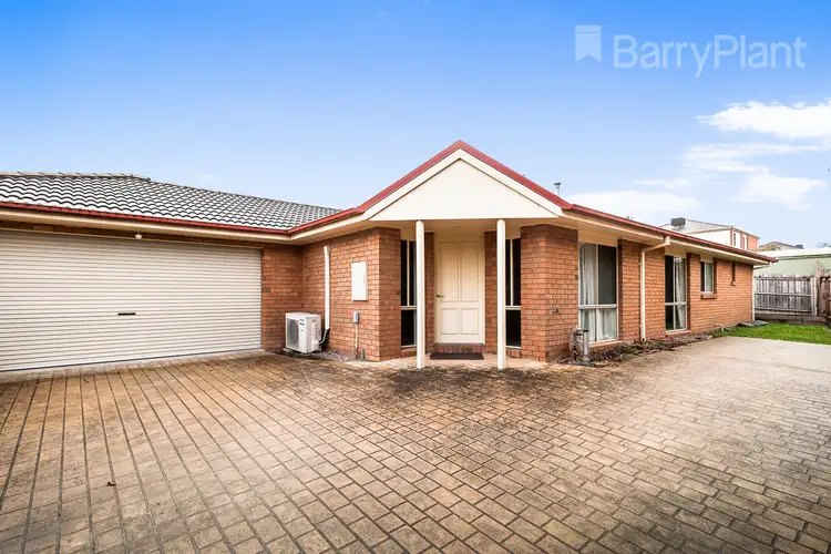 6a Wimbledon Court, Mooroolbark VIC 3138