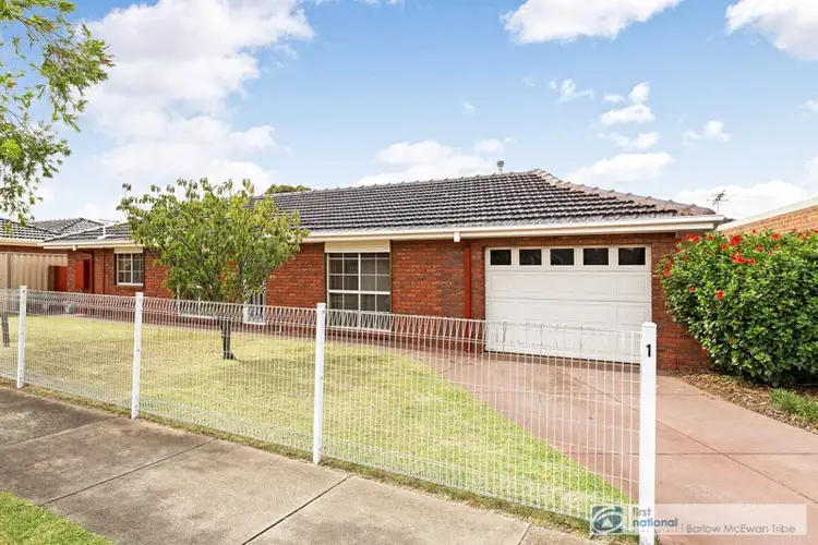 1 Emery Court, Altona VIC 3018