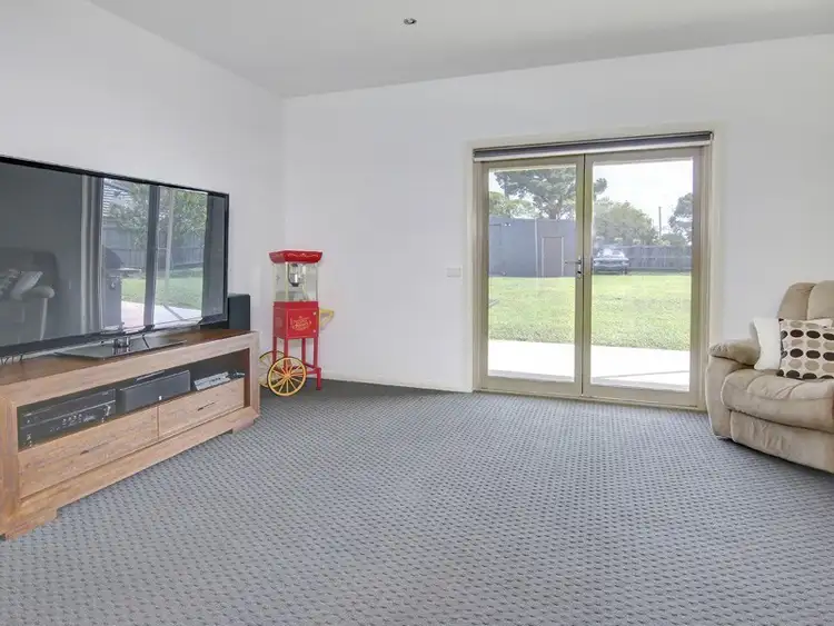 Sixth view of Homely house listing, 30 Red Wattlebird Crescent, Langwarrin VIC 3910