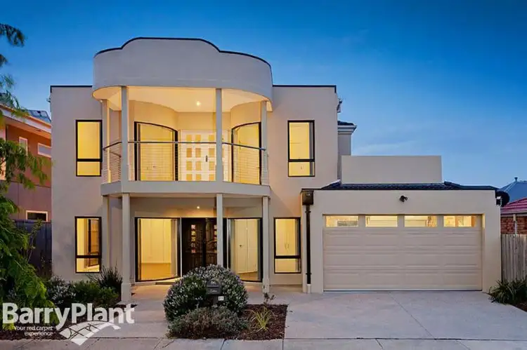 21 Copeland Crescent, Point Cook VIC 3030