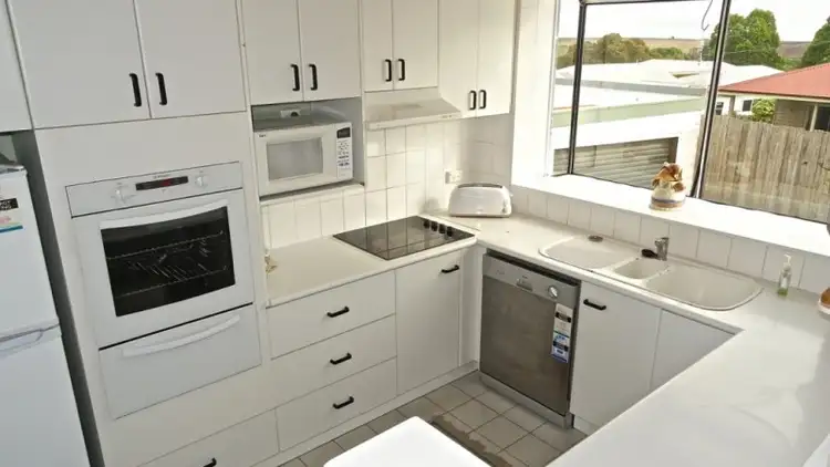 Second view of Homely house listing, 14 Glen Court, Devonport TAS 7310