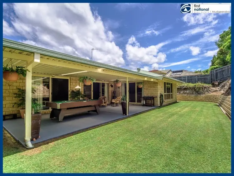 33 Armstrong Way, Highland Park QLD 4211