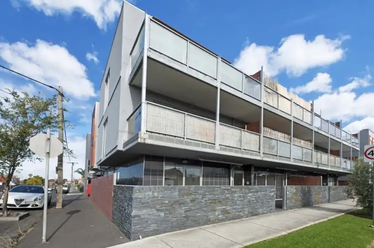 Third view of Homely house listing, 4/13-17 Essex Street, Footscray VIC 3011