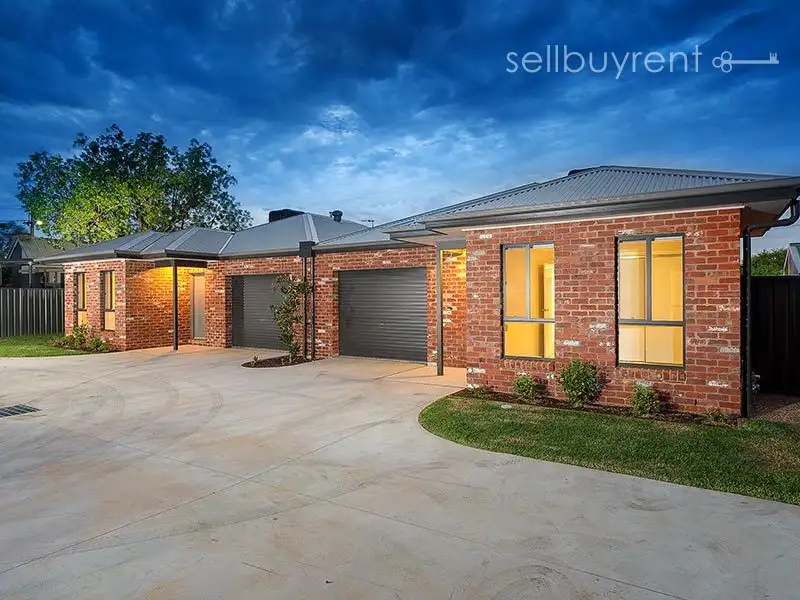 Main view of Homely townhouse listing, 2/4-6 WILSON STREET, Wodonga VIC 3690