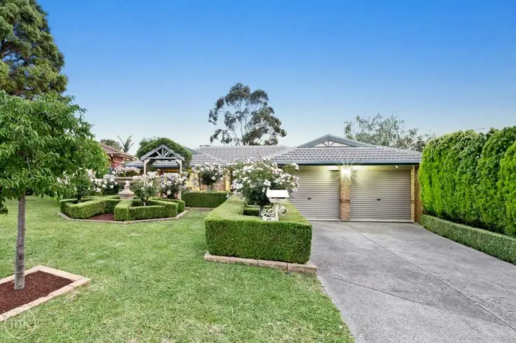 17 Glendalough Court, Watsonia North VIC 3087
