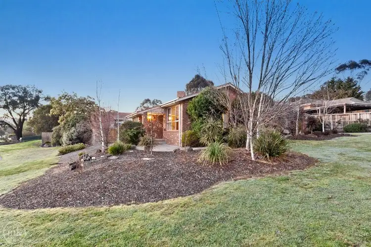 87 Oronsay Crescent, Diamond Creek VIC 3089