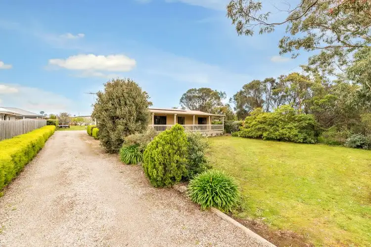 10 Ward Street, St Leonards VIC 3223