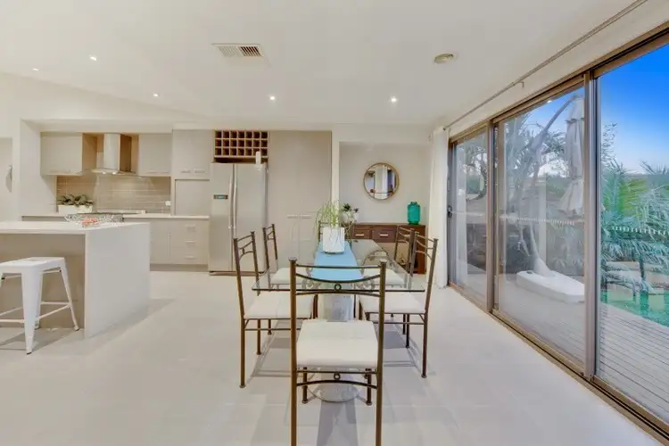 Sixth view of Homely house listing, 2 Bronzewing Court, Langwarrin VIC 3910