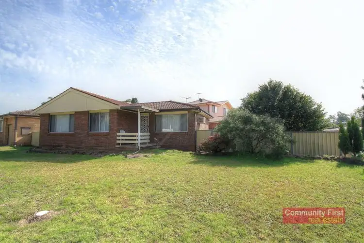 15 Galloway Street, Bossley Park NSW 2176