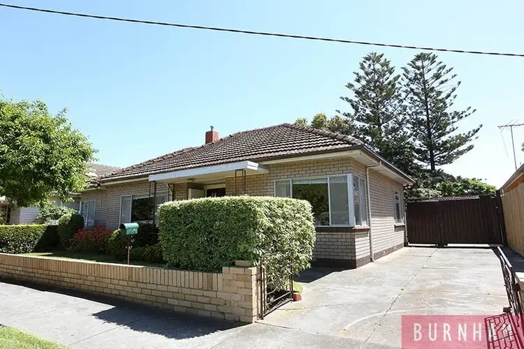 6 Suffolk Street, Maidstone VIC 3012
