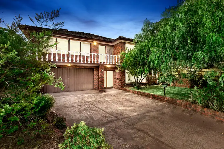 28 Thomson Drive, Rosanna VIC 3084