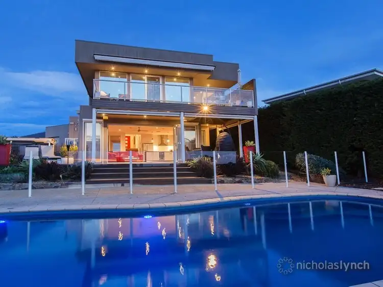 7 Seabliss Close, Mount Eliza VIC 3930