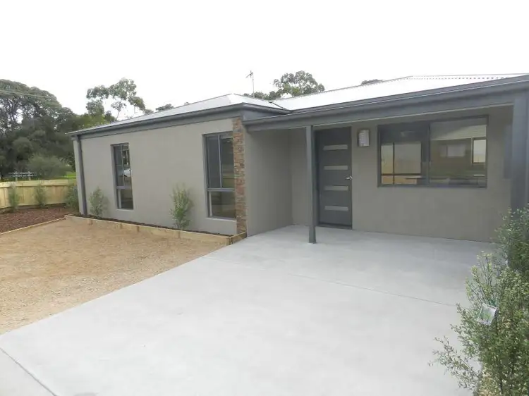 48 Main Road, Paynesville VIC 3880