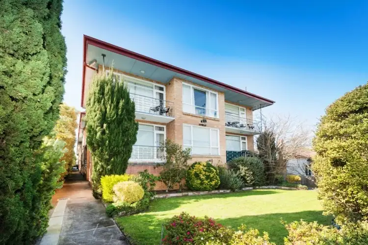 Main view of Homely unit listing, 6/13 Myrniong Street, Glen Iris VIC 3146