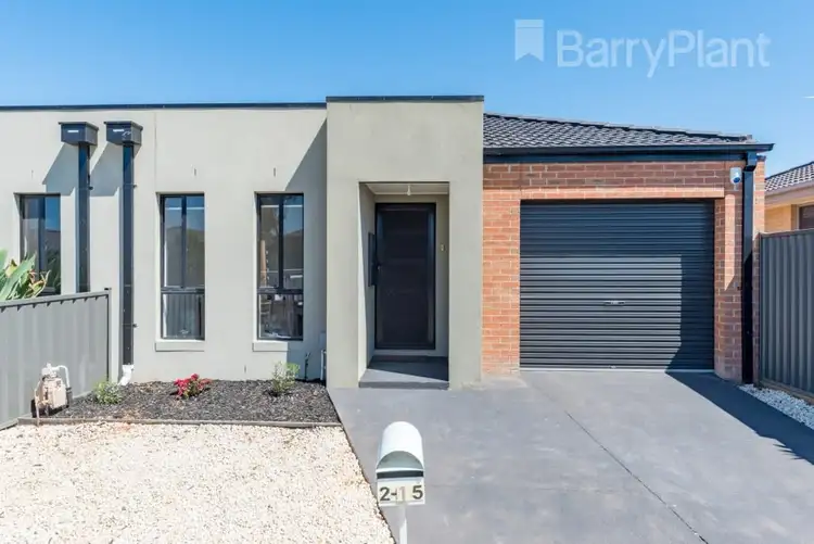 2/15 Surveyor Street, Wyndham Vale VIC 3024