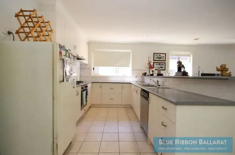 Sixth view of Homely house listing, 12 Elstead Way, Lake Gardens VIC 3355