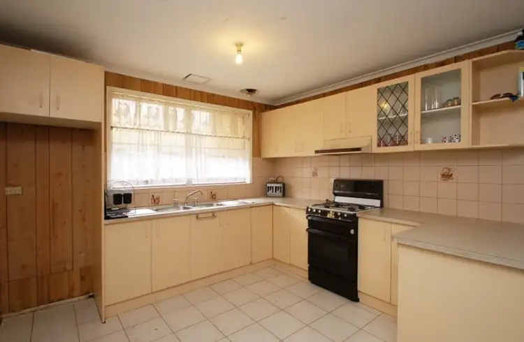Fourth view of Homely house listing, 33 Hampden Street, Dallas VIC 3047