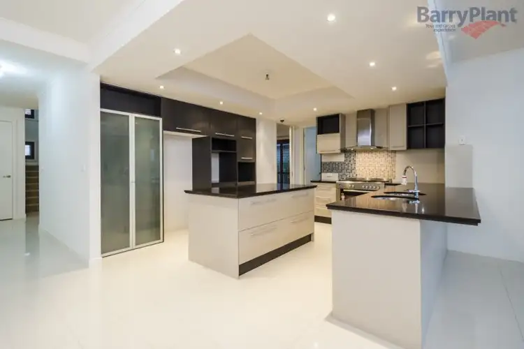 Fifth view of Homely house listing, 27 Watersedge Cove, Sanctuary Lakes VIC 3030