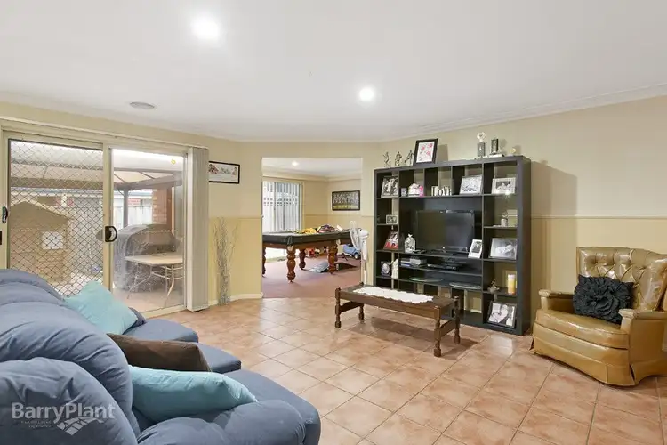Fifth view of Homely house listing, 7 Edgbaston Circuit, Berwick VIC 3806
