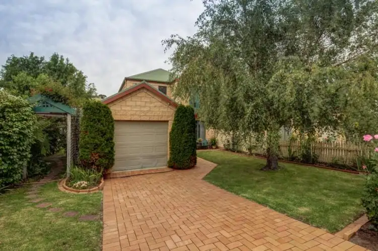 Main view of Homely house listing, 1/6 Dunvegan Court, Warrnambool VIC 3280