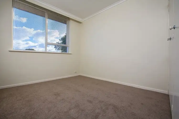 Fourth view of Homely apartment listing, 4/11 Roseberry Grove, Glen Huntly VIC 3163