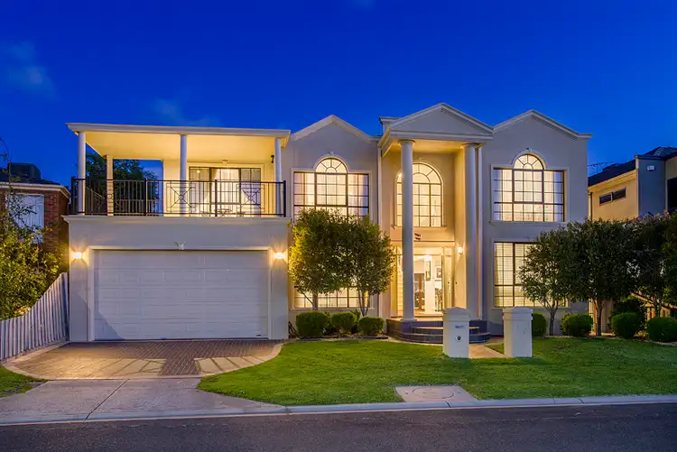 17 Markham Way, Altona Meadows VIC 3028