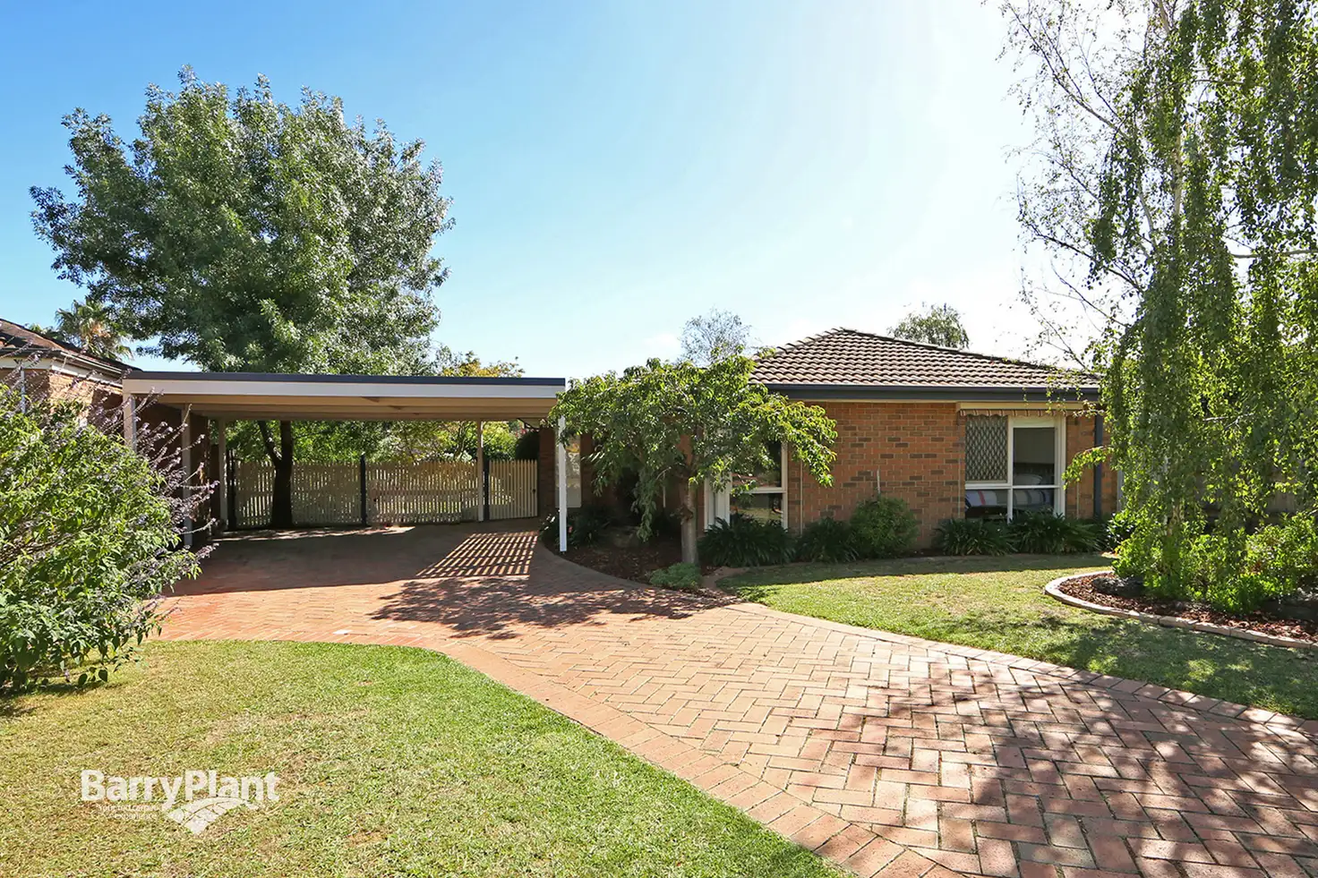 Main view of Homely house listing, 15 Jindabyne Court, Lysterfield VIC 3156