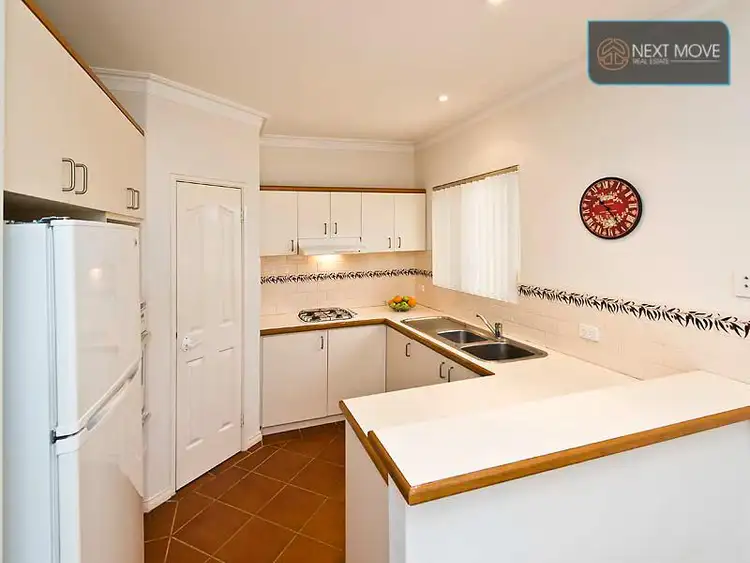 Fifth view of Homely villa listing, 2/363 Canning Hwy, Como WA 6152