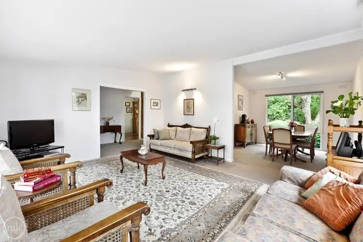 Fifth view of Homely house listing, 2 Coral Court, Lower Plenty VIC 3093