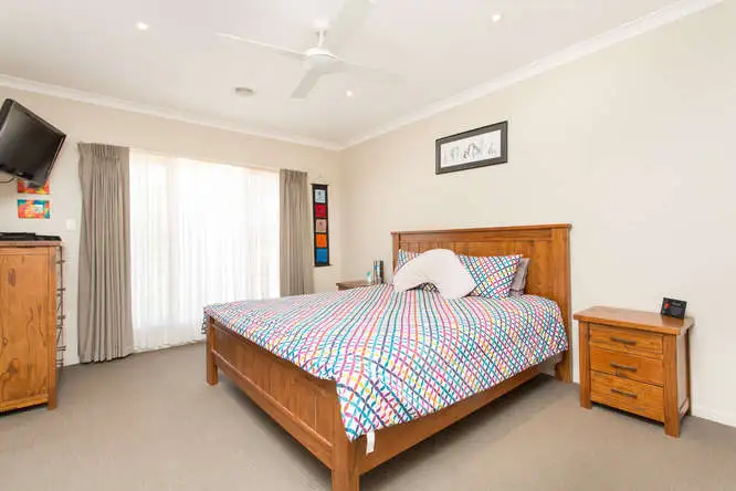 Sixth view of Homely house listing, 586 Ontario Avenue, Mildura VIC 3500